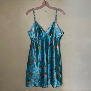 Vintage 1X nightgown